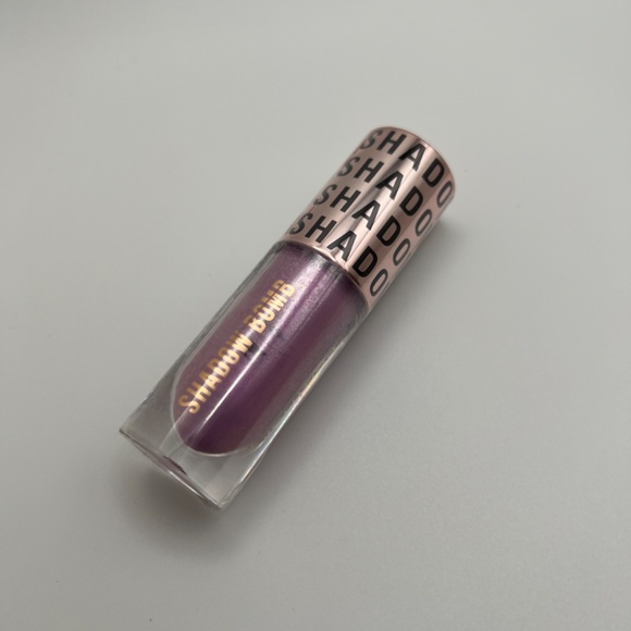 Revolution Shadow Bomb Cream Eyeshadow - Picture 4 of 4